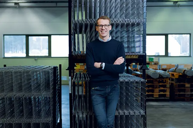 Nordic Wire Tray Jonatan Warehouse Image